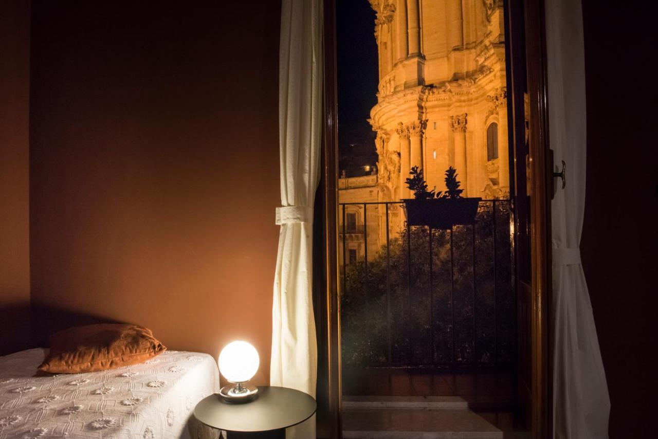 Bed and Breakfast Le Stanze Del Cioccolato à Modica Extérieur photo