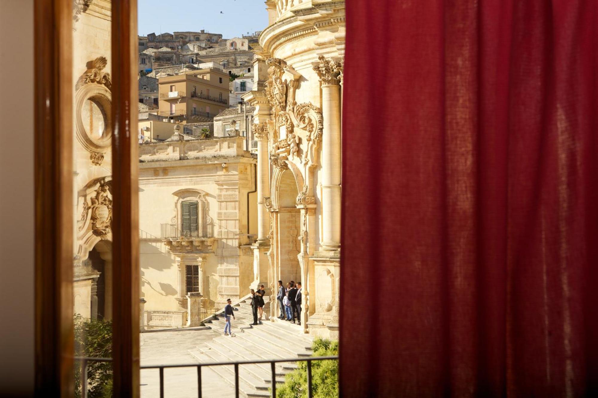 Bed and Breakfast Le Stanze Del Cioccolato à Modica Extérieur photo